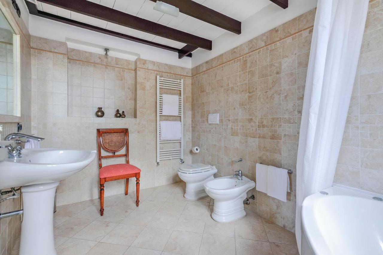 Castriota19 - Jacuzzi Room & Apartment Sit Лечче Экстерьер фото