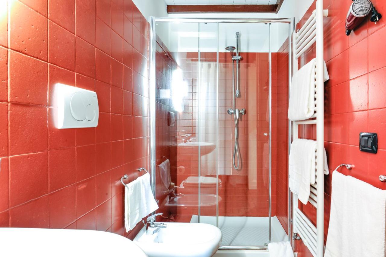 Castriota19 - Jacuzzi Room & Apartment Sit Лечче Экстерьер фото